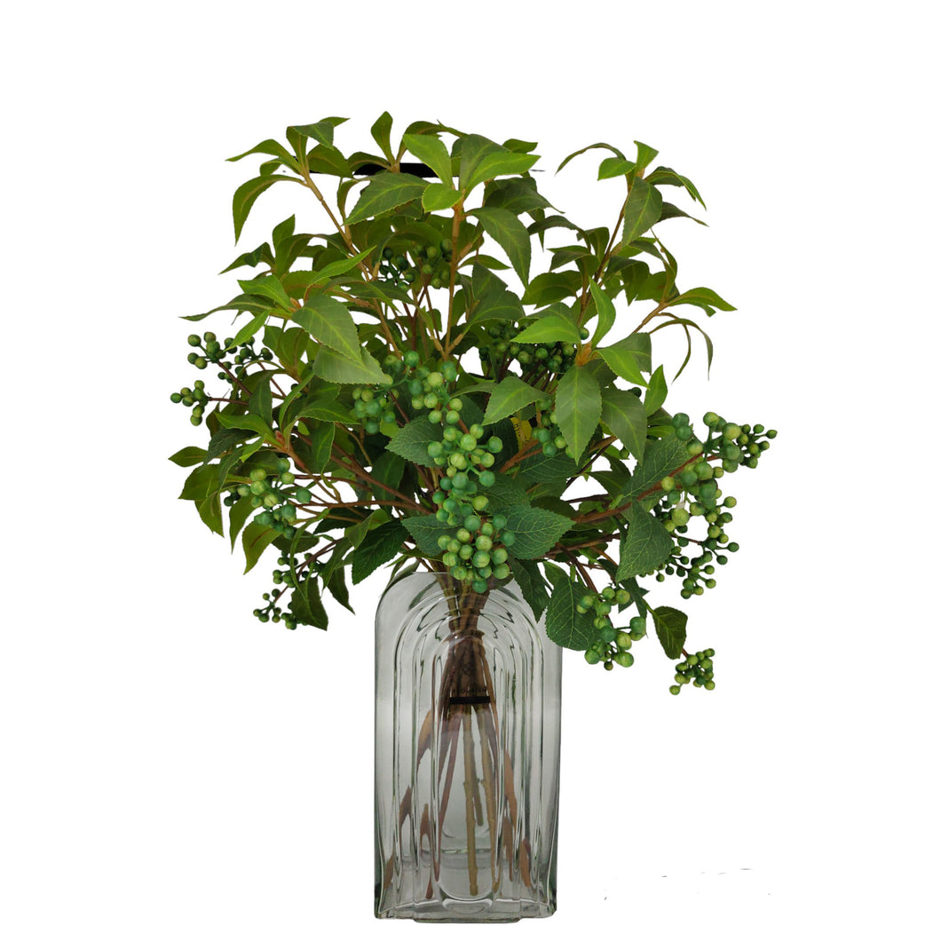 NDFA096 Wild Berry & Pieris Arrangement