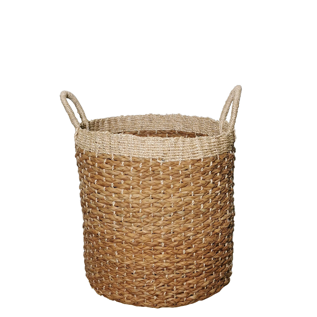 Handwoven Seagrass Basket (Medium)