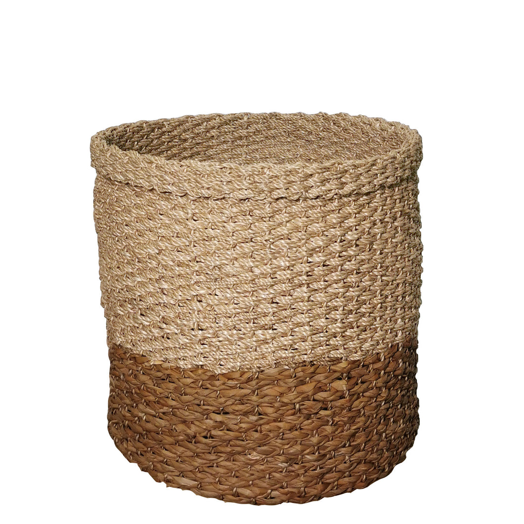 Handwoven Seagrass Basket (Medium)